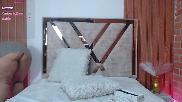 AGATHAA WHITE online show from 9, 1, 2026