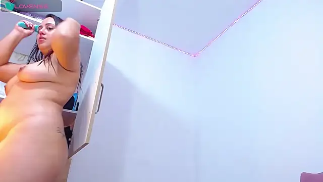 Luciana0226 online show from 18, 3, 2025