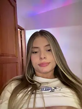 Snapshot of Miss_valeriaa chatting on 13, 3, 2025 Miss valeriaa online show from 13, 3, 2025