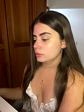 Snapshot of Miss_valeriaa chatting on 16, 11, 2025 Miss valeriaa online show from 16, 11, 2025