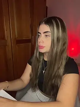 Snapshot of Miss_valeriaa chatting on 23, 2, 2026 Miss valeriaa online show from 23, 2, 2026