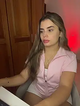 Snapshot of Miss_valeriaa chatting on 28, 2, 2026 Miss valeriaa online show from 28, 2, 2026