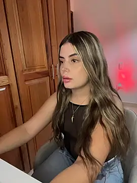 Snapshot of Miss_valeriaa chatting on 7, 3, 2026 Miss valeriaa online show from 7, 3, 2026