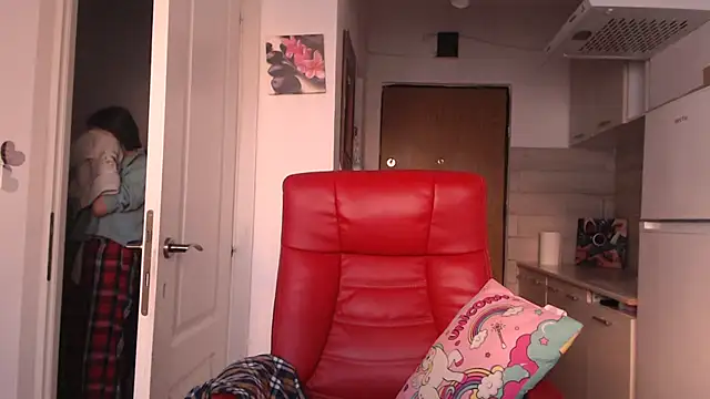 simyhvn online show from 25, 4, 2026