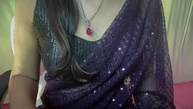 Queen Angelena online show from 10, 9, 2025