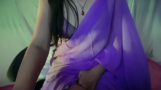 Queen Angelena online show from 25, 9, 2025