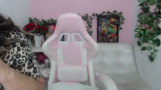 stepmother 105 online show from 27, 9, 2025