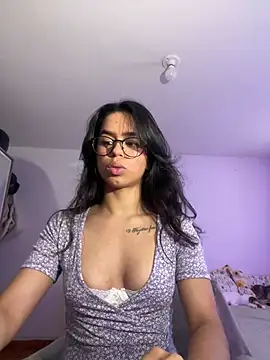 xlovelygirlx online show from 18, 3, 2025