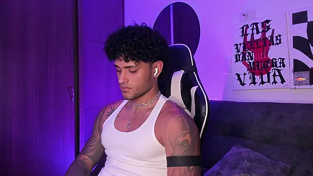 Alessandro Vanni online show from 23, 4, 2026