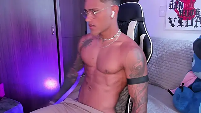 Alessandro Vanni online show from 11, 6, 2026