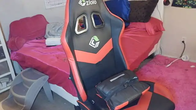 sugahfreeee online show from 18, 12, 2025