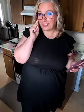 Canadian BBW online show from 15, 7, 2026