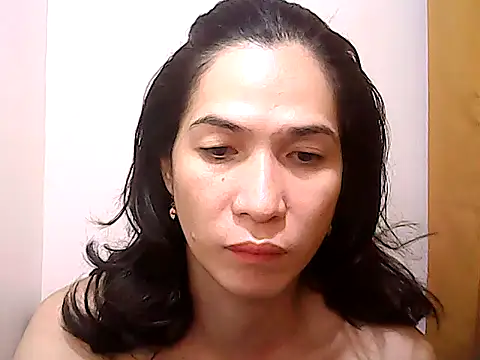 Snapshot of BigDickTrans chatting on 4, 3, 2025 BigDickTrans online show from 4, 3, 2025