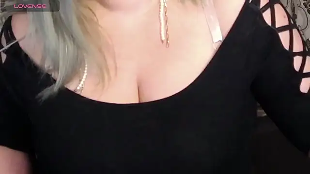 Nimphotease online show from 2, 10, 2025