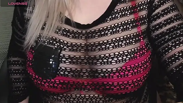 Nimphotease online show from 1, 4, 2026