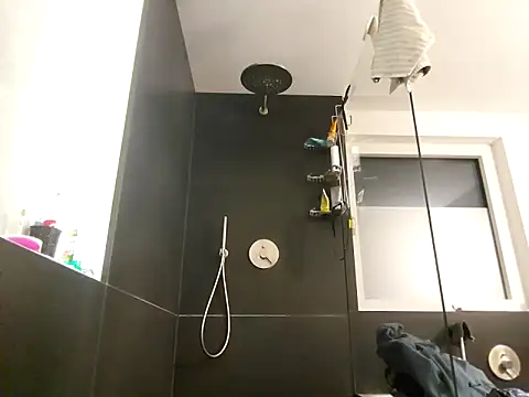 Snapshot of Prinzalbert7@xh chatting on 12, 1, 2025 Prinzalbert7xh online show from 12, 1, 2025