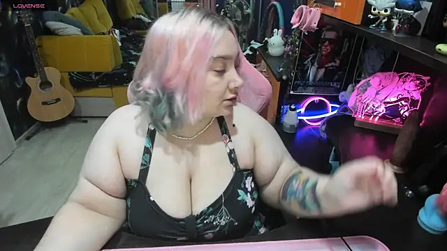 Softie Sofy online show from 23, 9, 2025