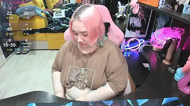 Softie Sofy online show from 21, 4, 2026