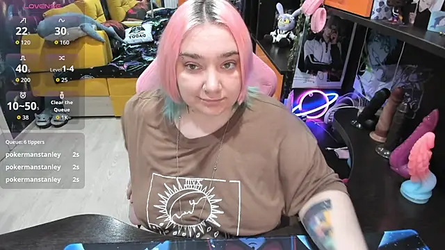 Softie Sofy online show from 21, 4, 2026