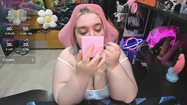 Softie Sofy online show from 22, 4, 2026