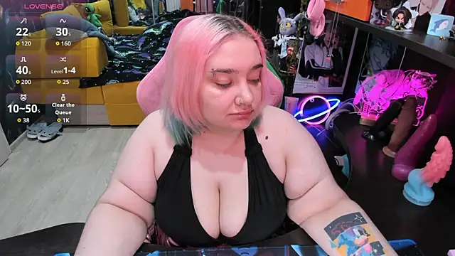 Softie Sofy online show from 25, 4, 2026