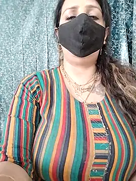 cute-tanvi online show from 10, 3, 2025