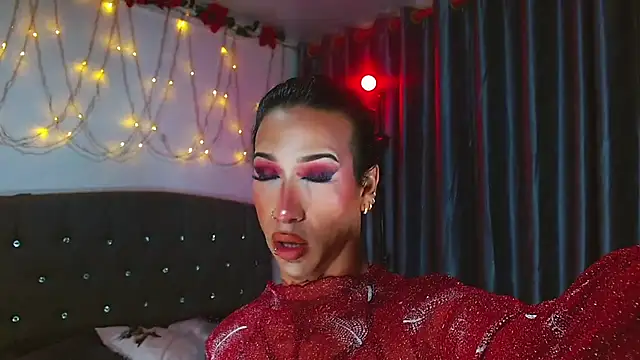 Kenisha Sweet online show from 7, 3, 2025