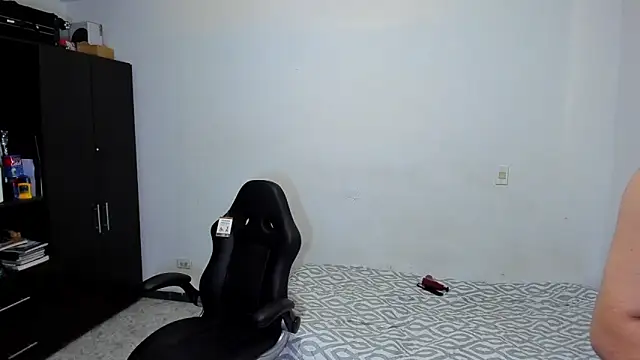 ares sexxx online show from 25, 4, 2026