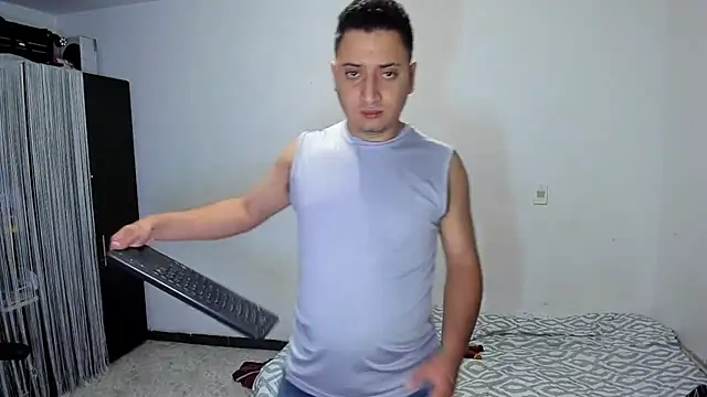 ares sexxx online show from 26, 4, 2026