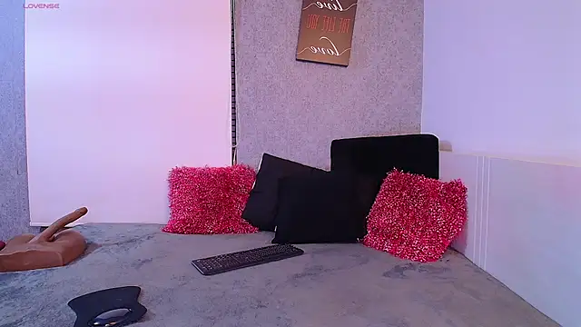 Daia Ashanti online show from 5, 2, 2025