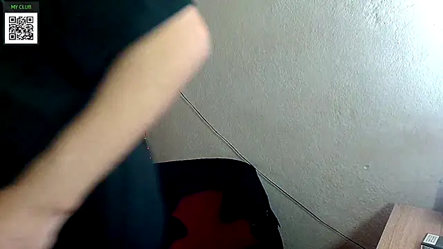 Snapshot of Johan___Barker chatting on 7, 1, 2025 Johan Barker online show from 7, 1, 2025