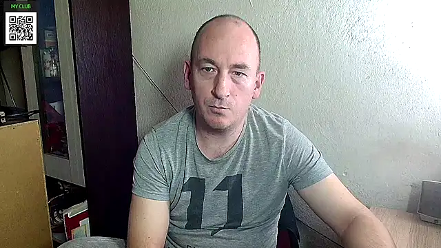 Snapshot of Johan___Barker chatting on 23, 2, 2025 Johan Barker online show from 23, 2, 2025