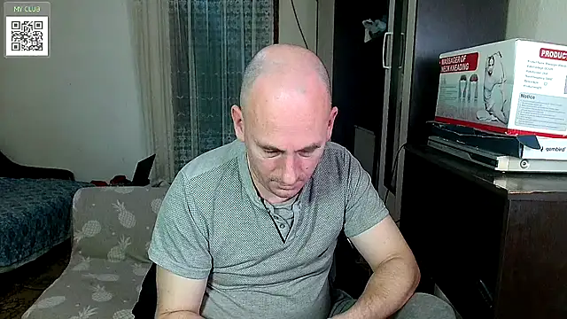 Snapshot of Johan___Barker chatting on 3, 3, 2025 Johan Barker online show from 3, 3, 2025