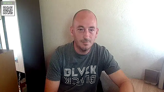 Snapshot of Johan___Barker chatting on 11, 9, 2025 Johan Barker online show from 11, 9, 2025