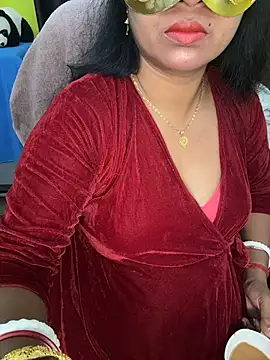 Snapshot of Anushka_21 chatting on 13, 11, 2025 Anushka 21 online show from 13, 11, 2025