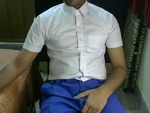 aloneboy1996 online show from 7, 1, 2025