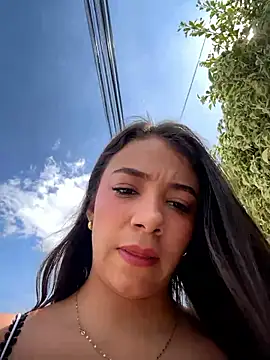 Snapshot of Hall_16 chatting on 5, 10, 2025 Hall 16 online show from 5, 10, 2025