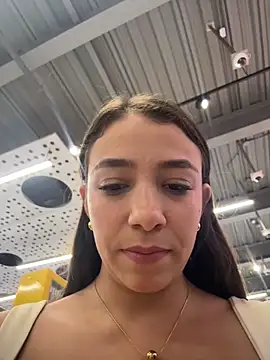 Snapshot of Hall_16 chatting on 15, 11, 2025 Hall 16 online show from 15, 11, 2025