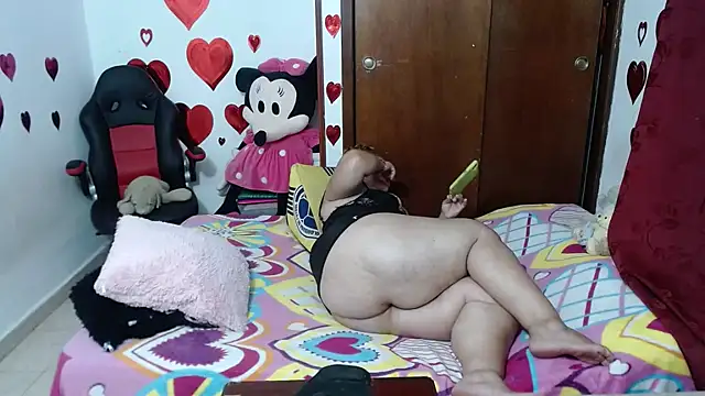 Britney-22 online show from 19, 2, 2025