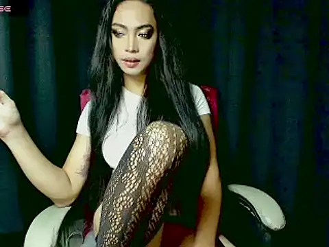 Snapshot of XXsexylongcockXX chatting on 19, 12, 2025 XXsexylongcockXX online show from 19, 12, 2025