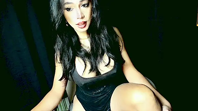 XXsexylongcockXX online show from 25, 5, 2026