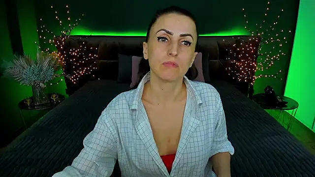 Rebecca Diamond online show from 29, 1, 2025