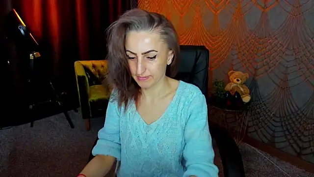 Rebecca Diamond online show from 22, 4, 2026