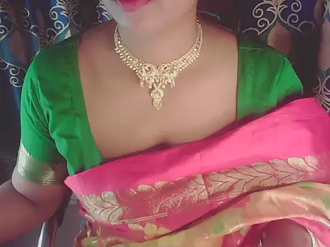 Snapshot of banglarani880 chatting on 10, 1, 2025 banglarani880 online show from 10, 1, 2025