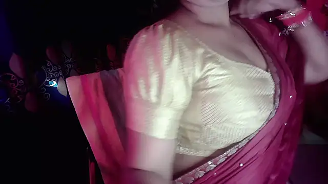 Snapshot of banglarani880 chatting on 25, 10, 2025 banglarani880 online show from 25, 10, 2025