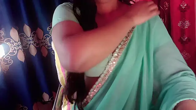 Snapshot of banglarani880 chatting on 19, 11, 2025 banglarani880 online show from 19, 11, 2025