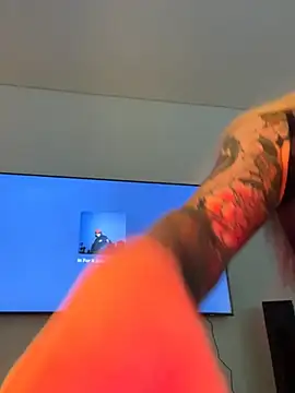 Snapshot of curchez_ chatting on 23, 12, 2024 curchez online show from 23, 12, 2024