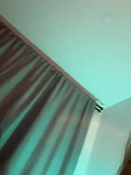 Snapshot of curchez_ chatting on 23, 1, 2025 curchez online show from 23, 1, 2025