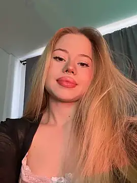 Snapshot of curchez_ chatting on 29, 1, 2025 curchez online show from 29, 1, 2025