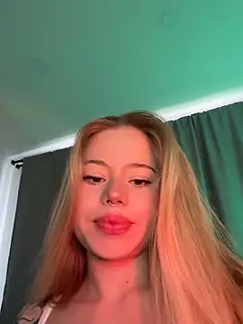 Snapshot of curchez_ chatting on 31, 1, 2025 curchez online show from 31, 1, 2025